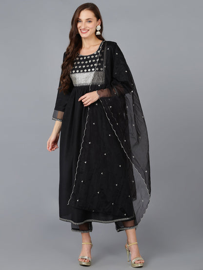Color_Black