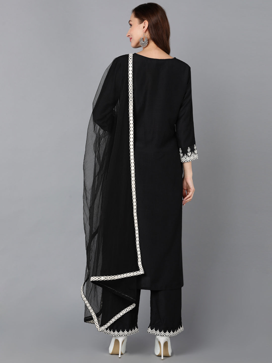 Color_Black