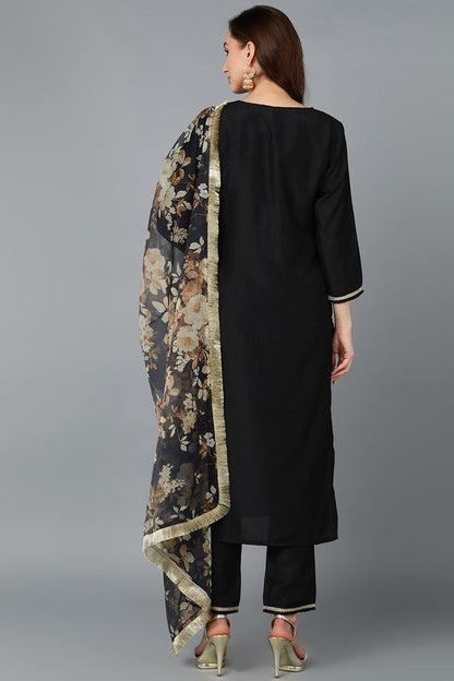 Color_Black