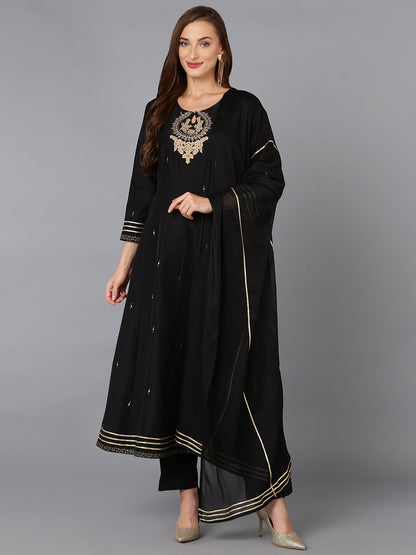 Color_Black