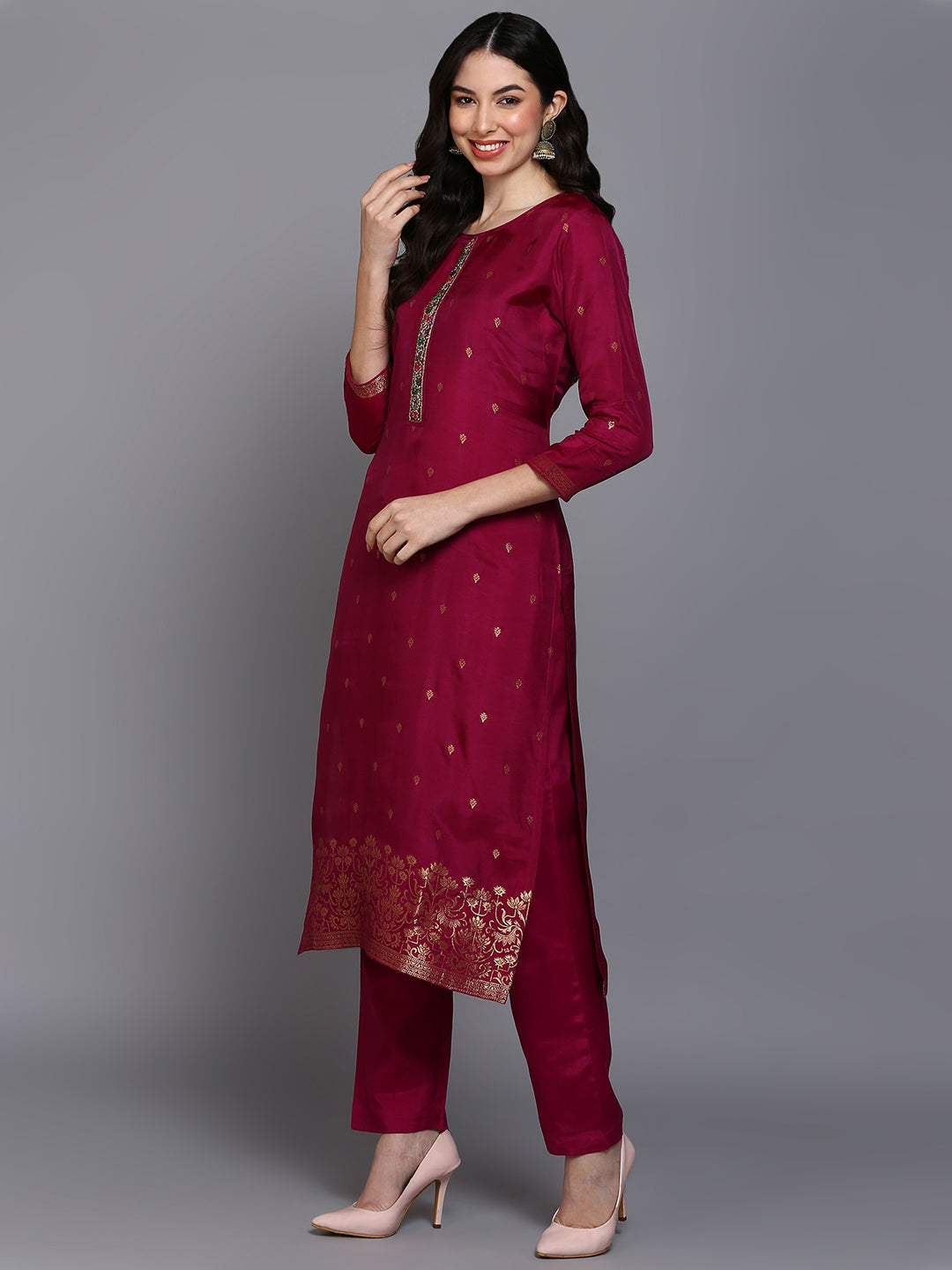 Color_Maroon