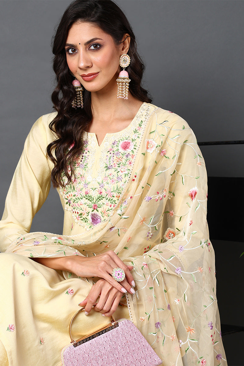 Women's Yellow Silk Blend Solid Embroidered Kurta Pant With Dupatta