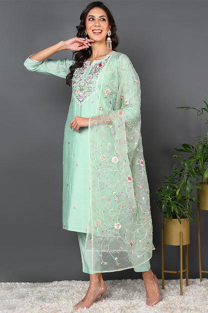 Women's Green Silk Blend Solid Embroidered Kurta Pant With Dupatta