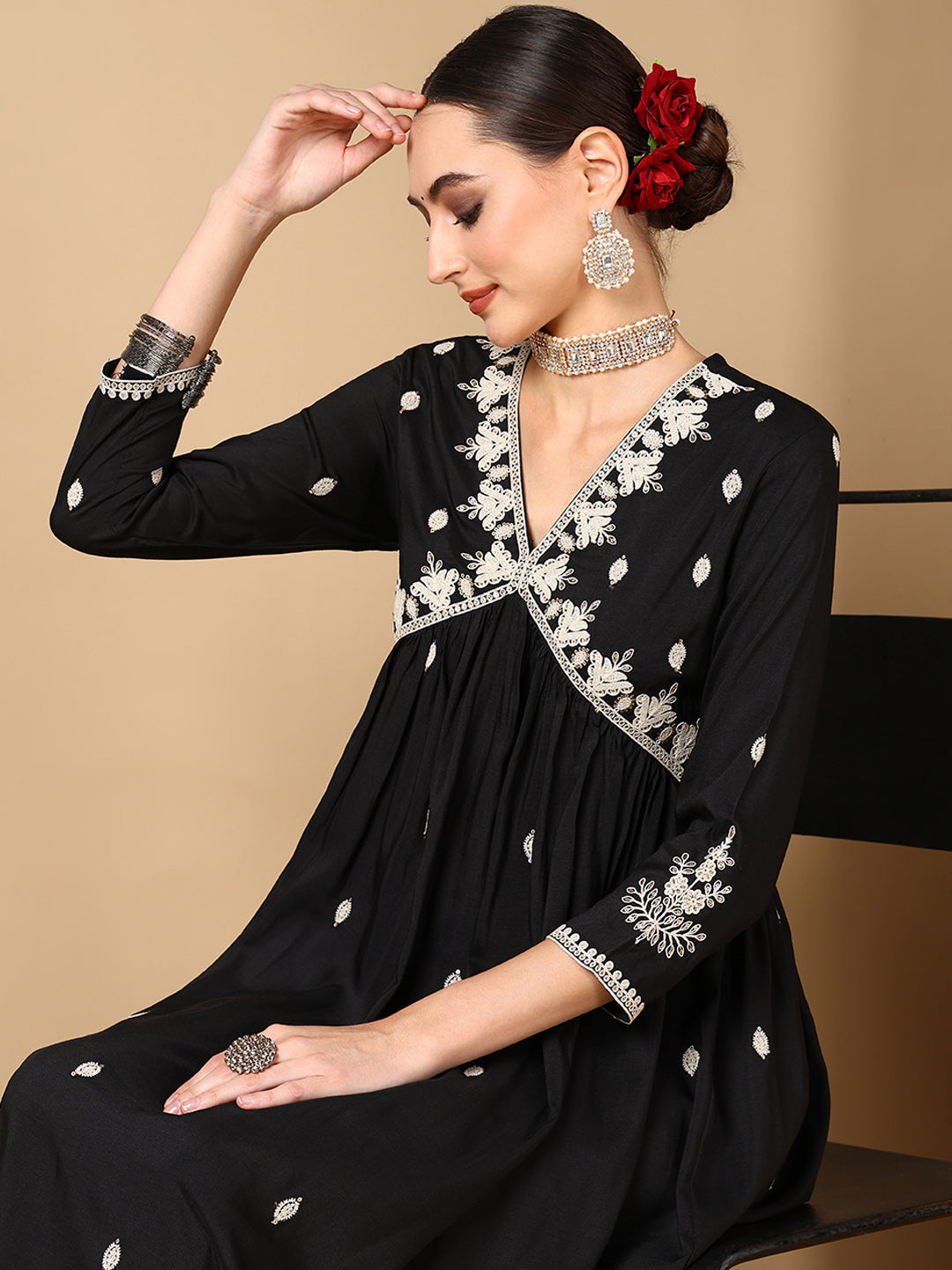 Color_Black