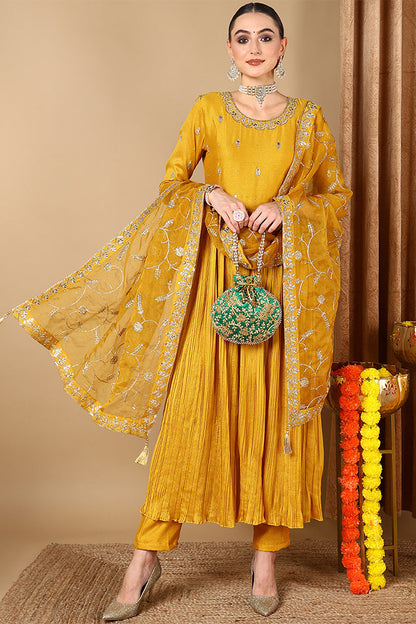 Women's Yellow Silk Blend Solid Embroidered Kurta Pant With Dupatta