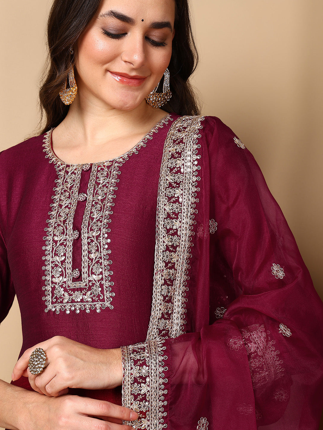 Color_Maroon