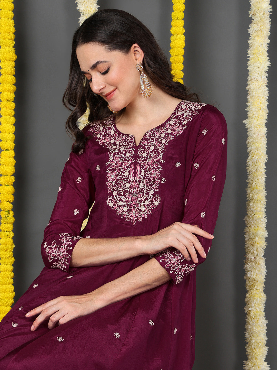 Color_Maroon