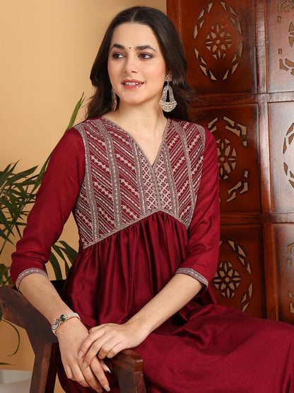 Color_Maroon
