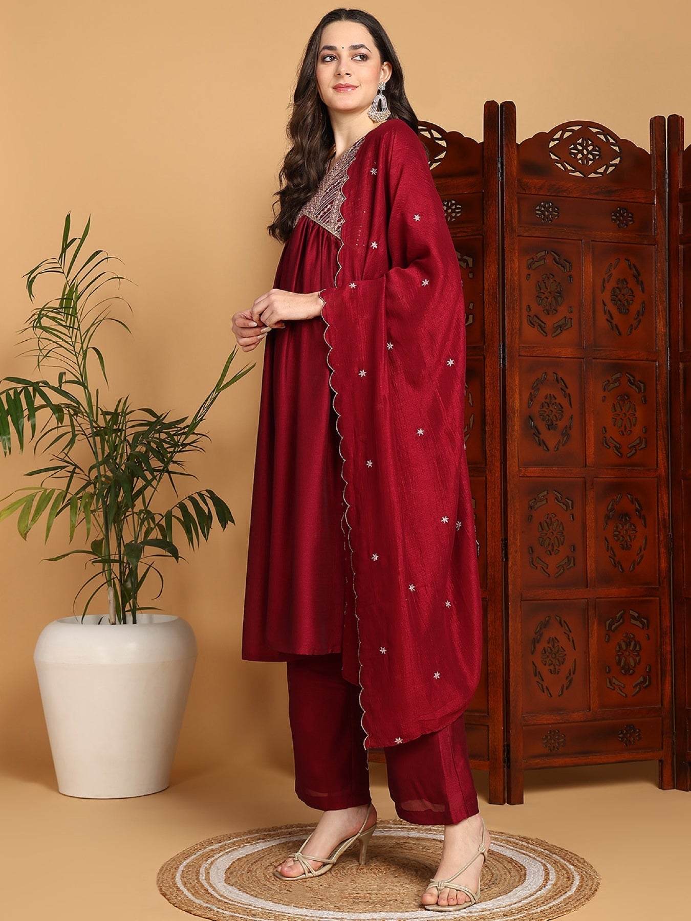 Color_Maroon