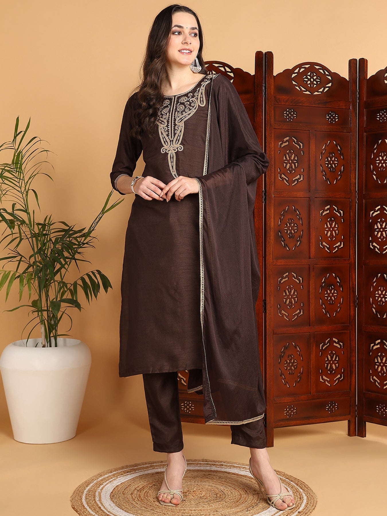 Color_Brown