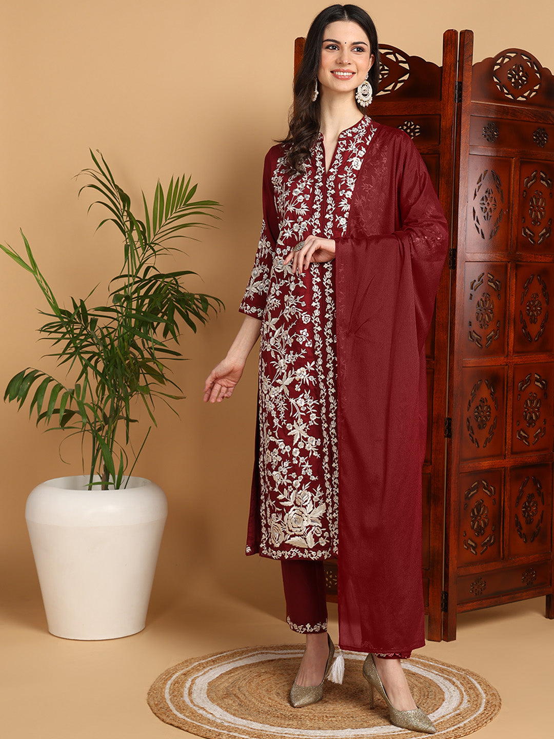 Color_Maroon