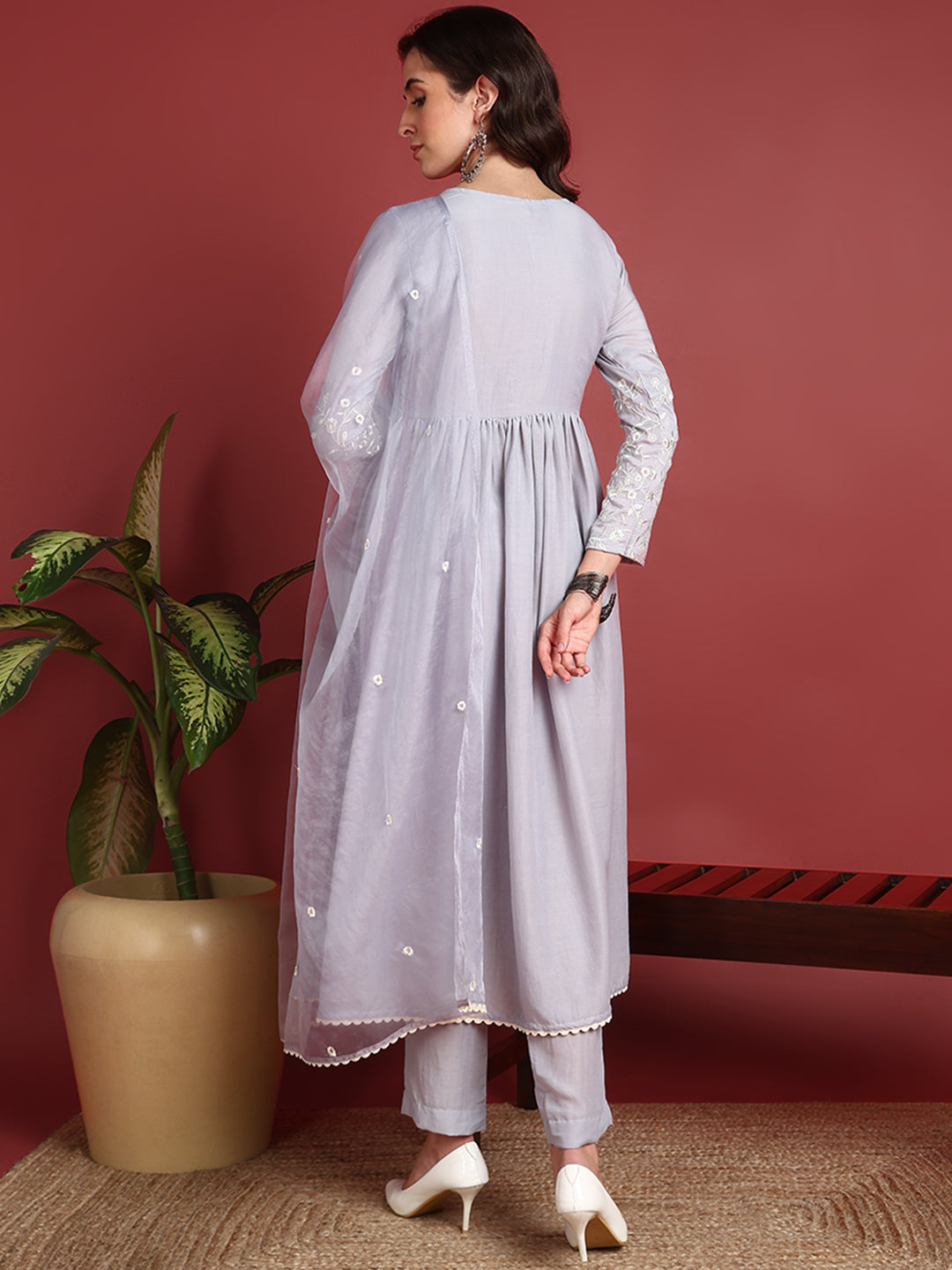 Color_Grey