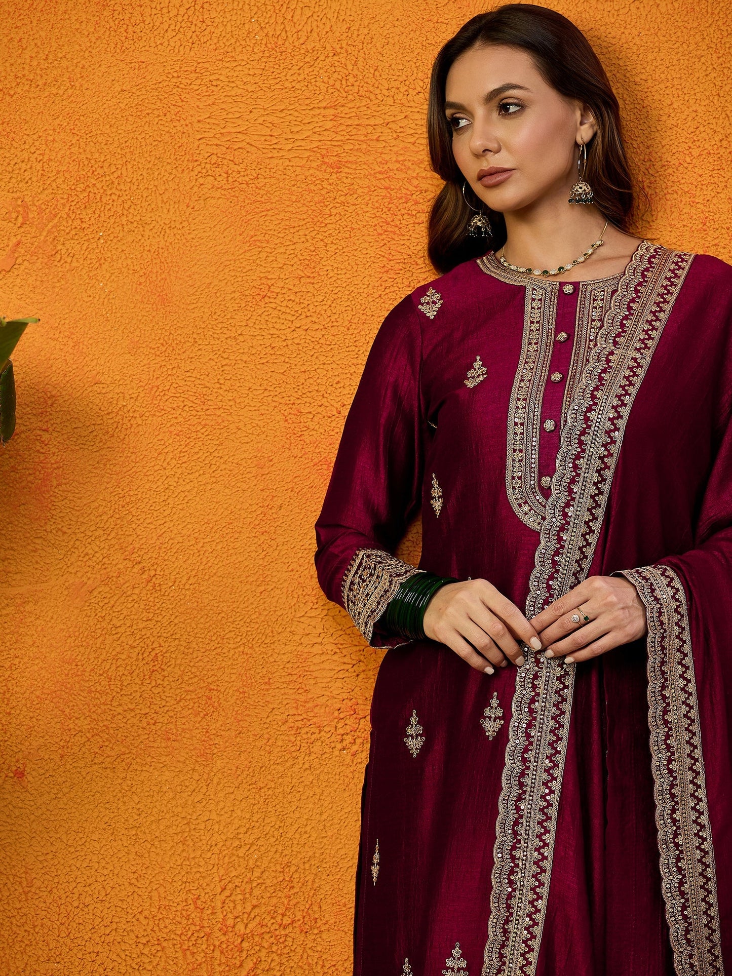 Color_Maroon