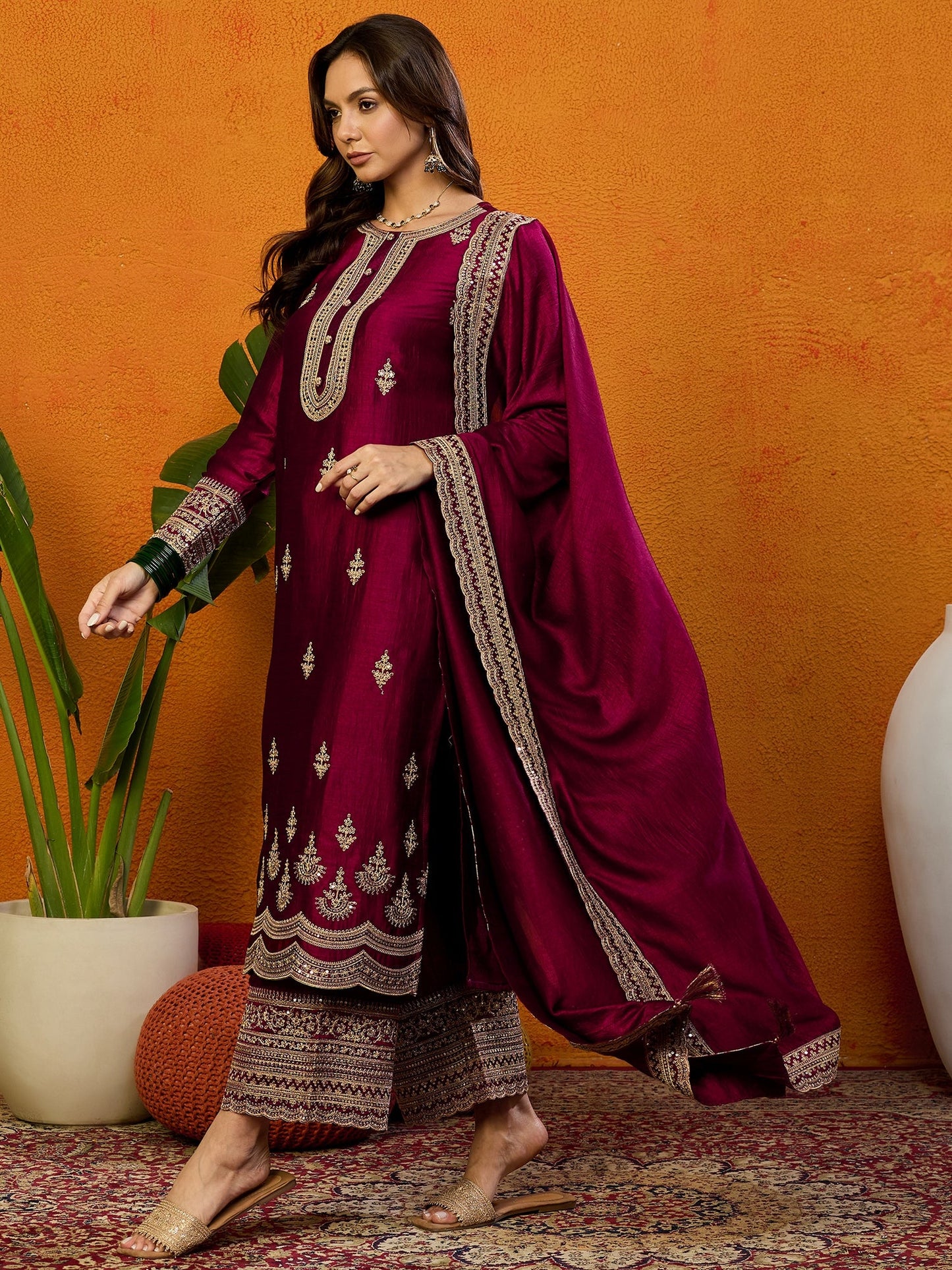 Color_Maroon