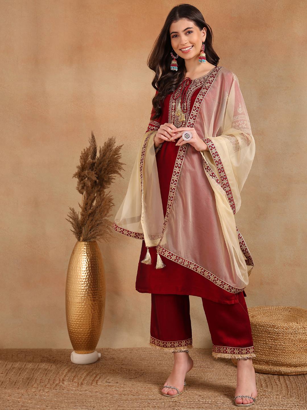 Color_Maroon