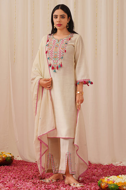 Women's Off White Viscose Rayon Solid Embroidered Straight Kurta Trouser With Dupatta