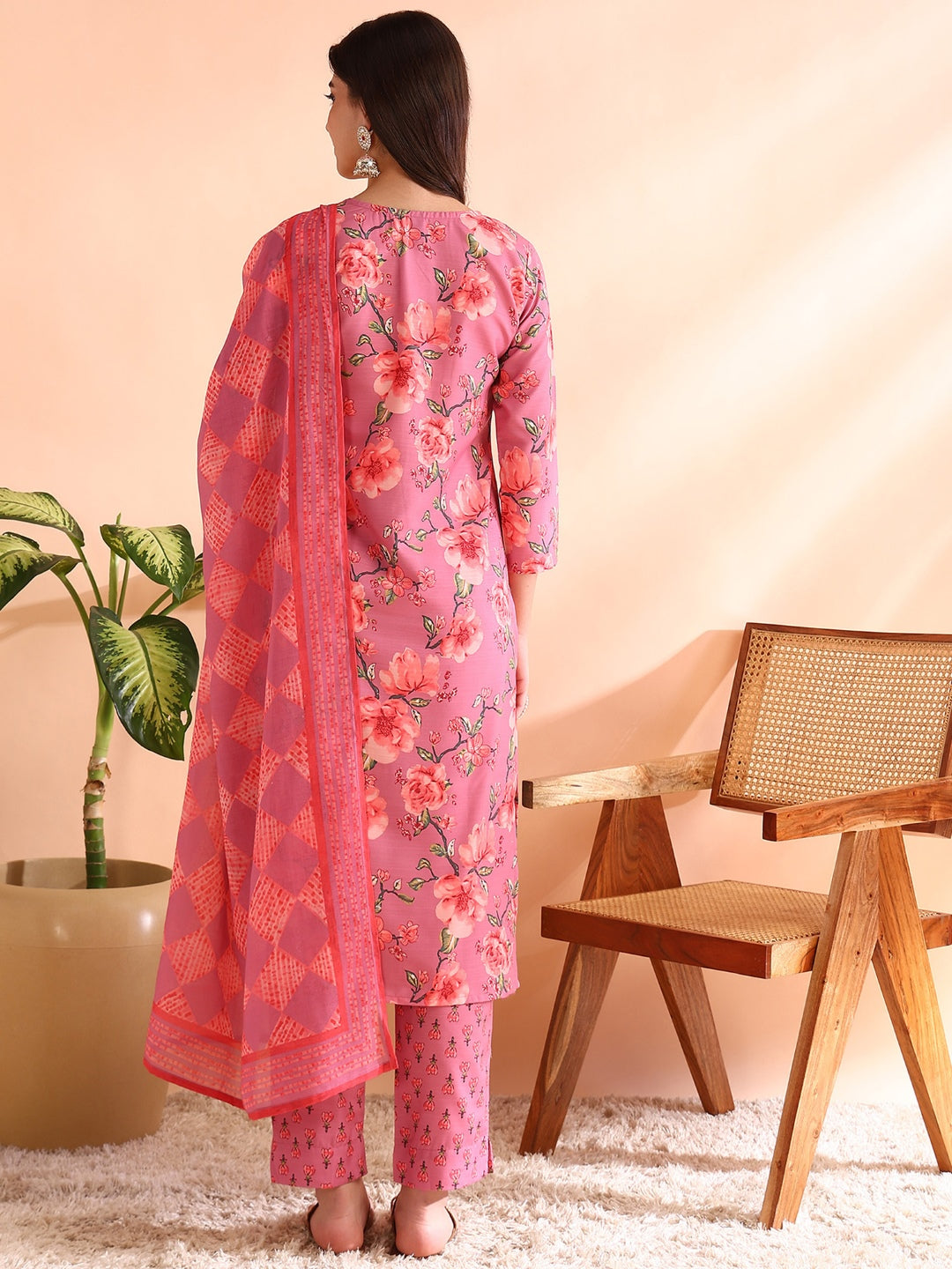 Color_Pink