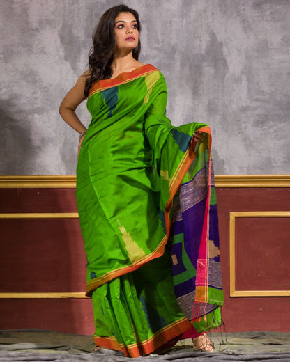 Women's Green Cotton Blend Handloom Saree