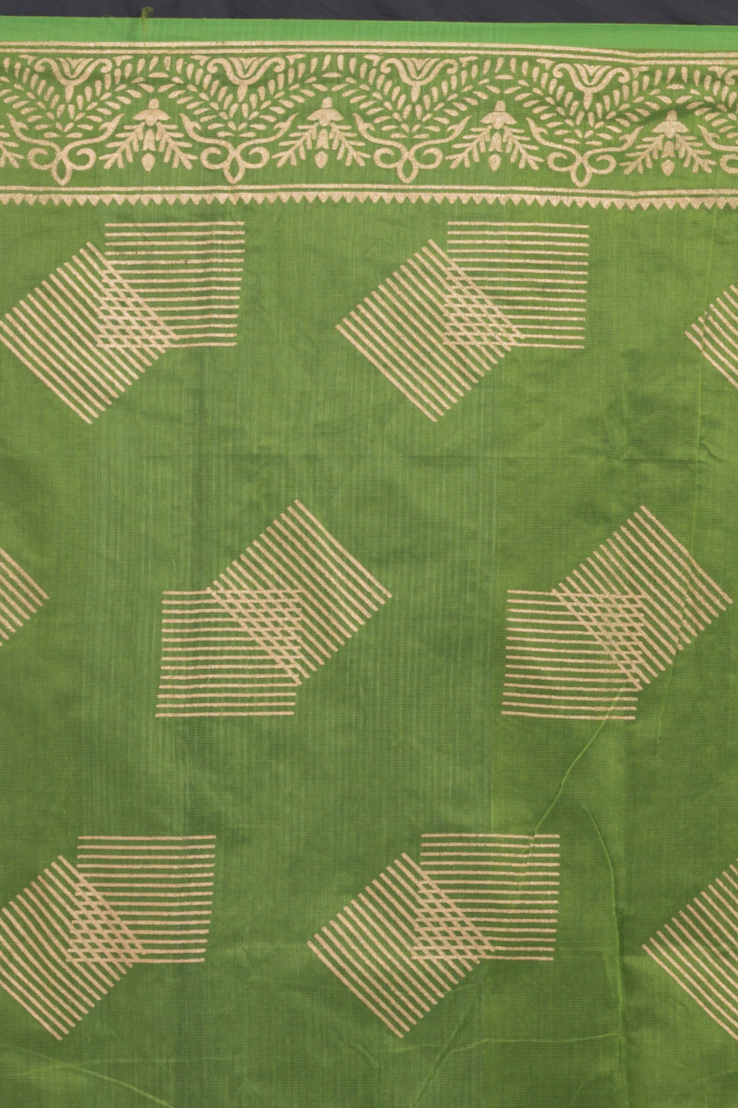 Women's Green Hand Woven Cotton Silk Printed Saree