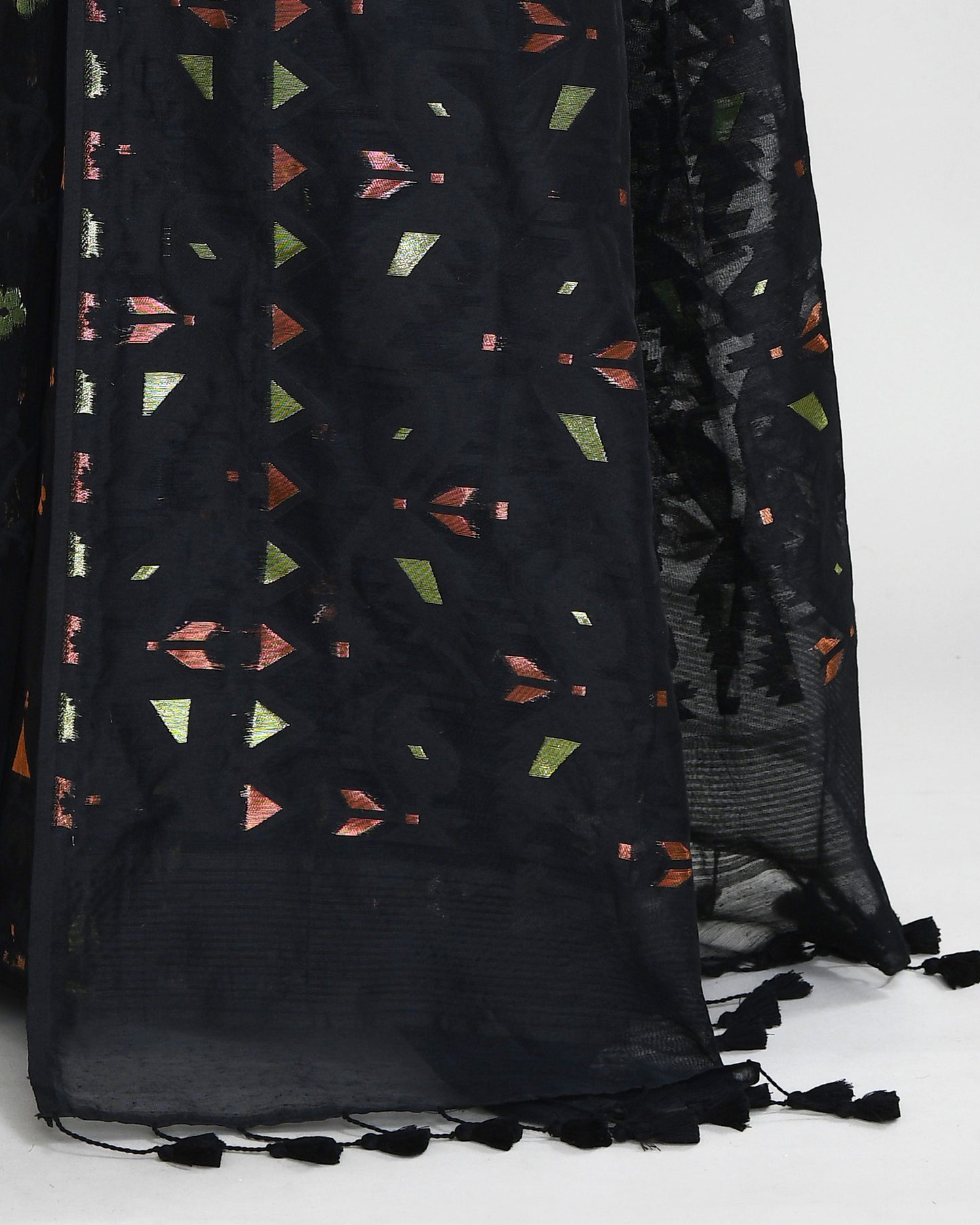 Color_Black