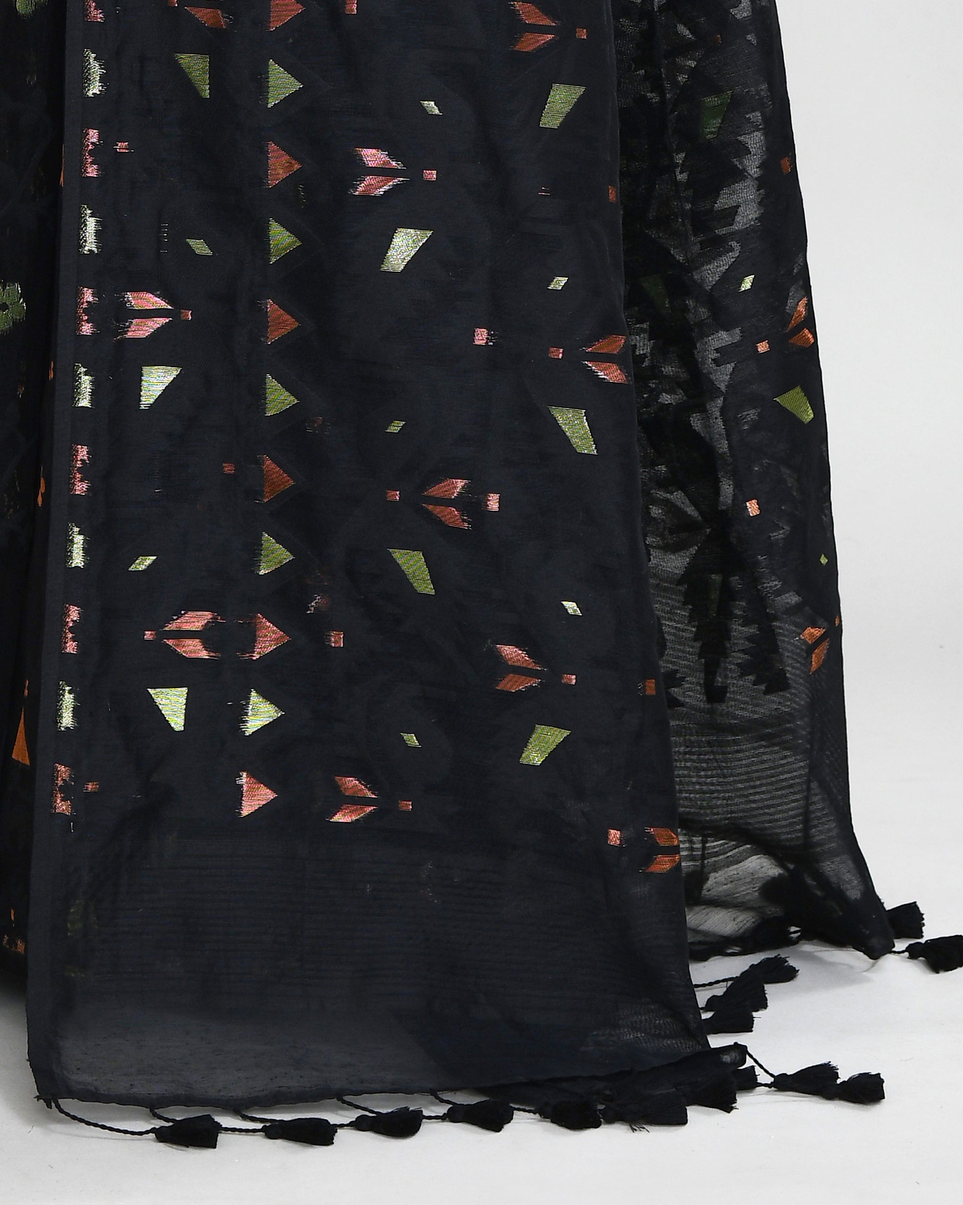 Color_Black