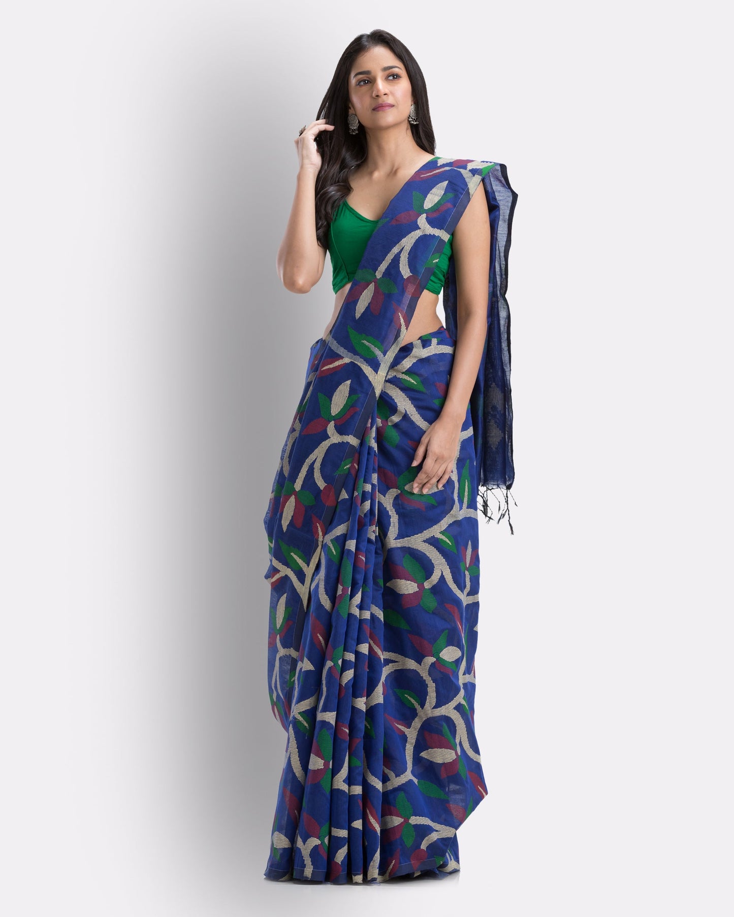 Women's Beige Cotton Blend Handloom Printed Saree
