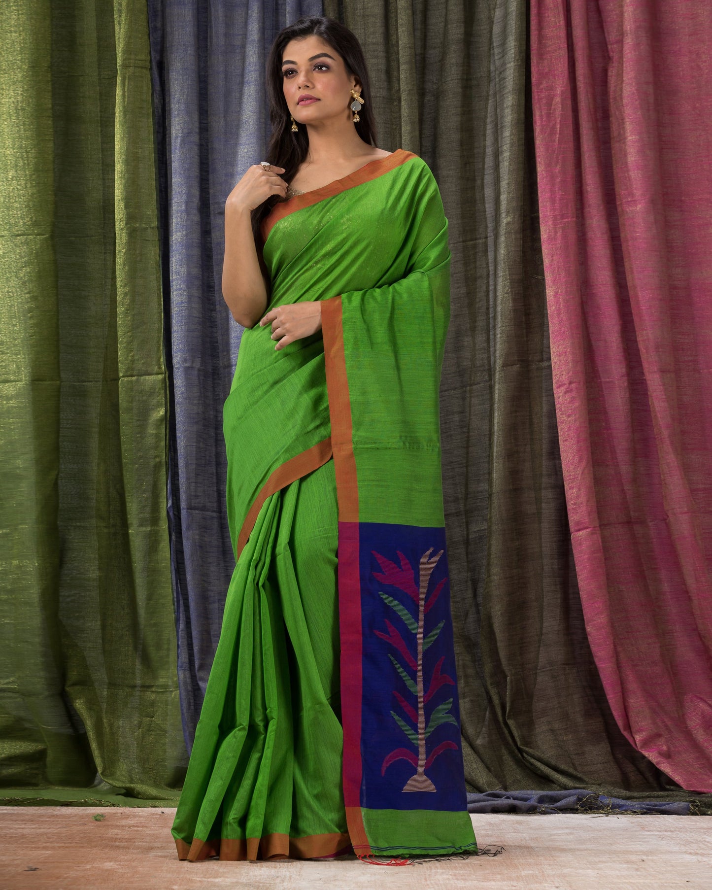 Women's Green Cotton Blend Handloom Jamdani Saree