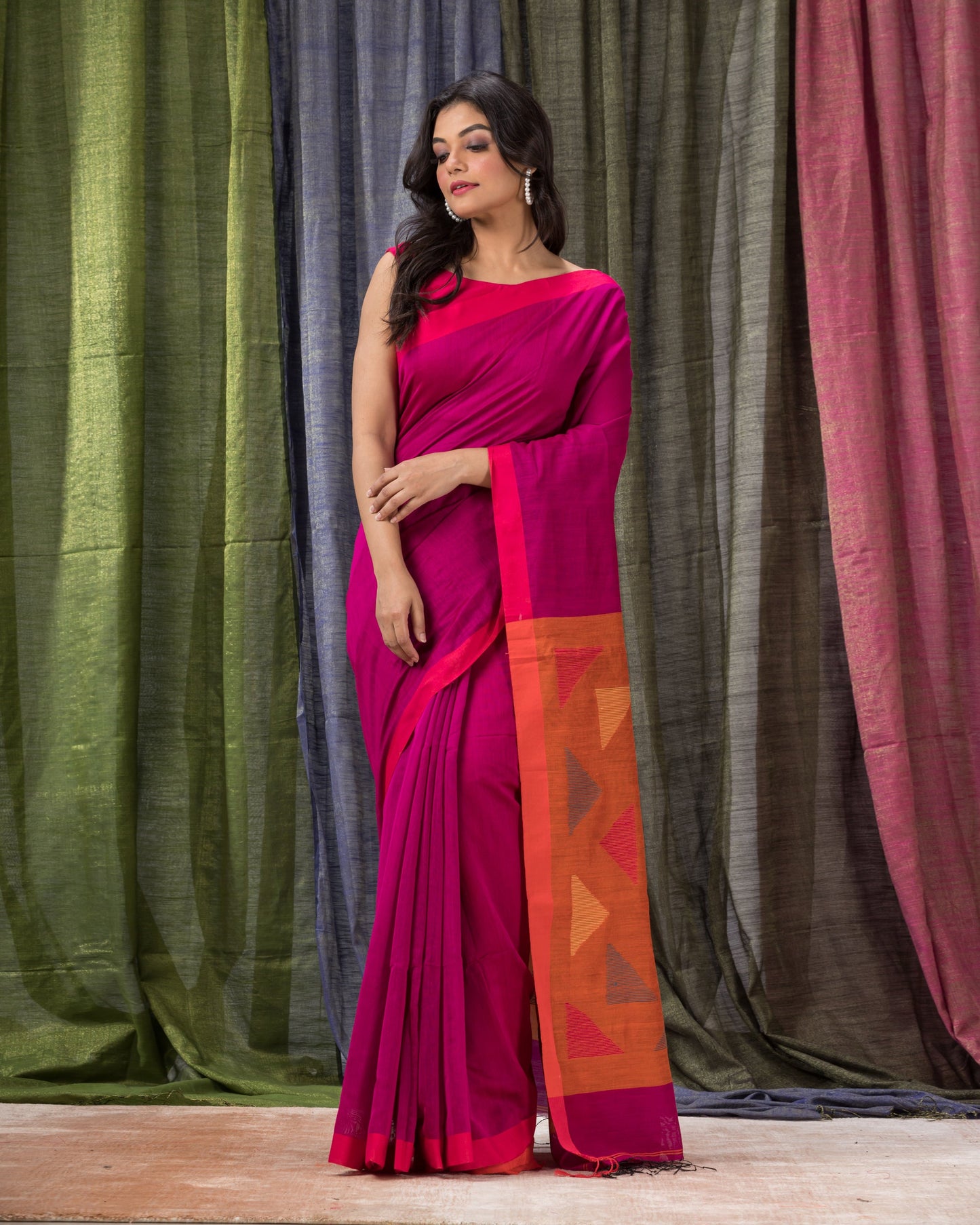 Women's Pink Cotton Blend Handloom Jamdani Saree