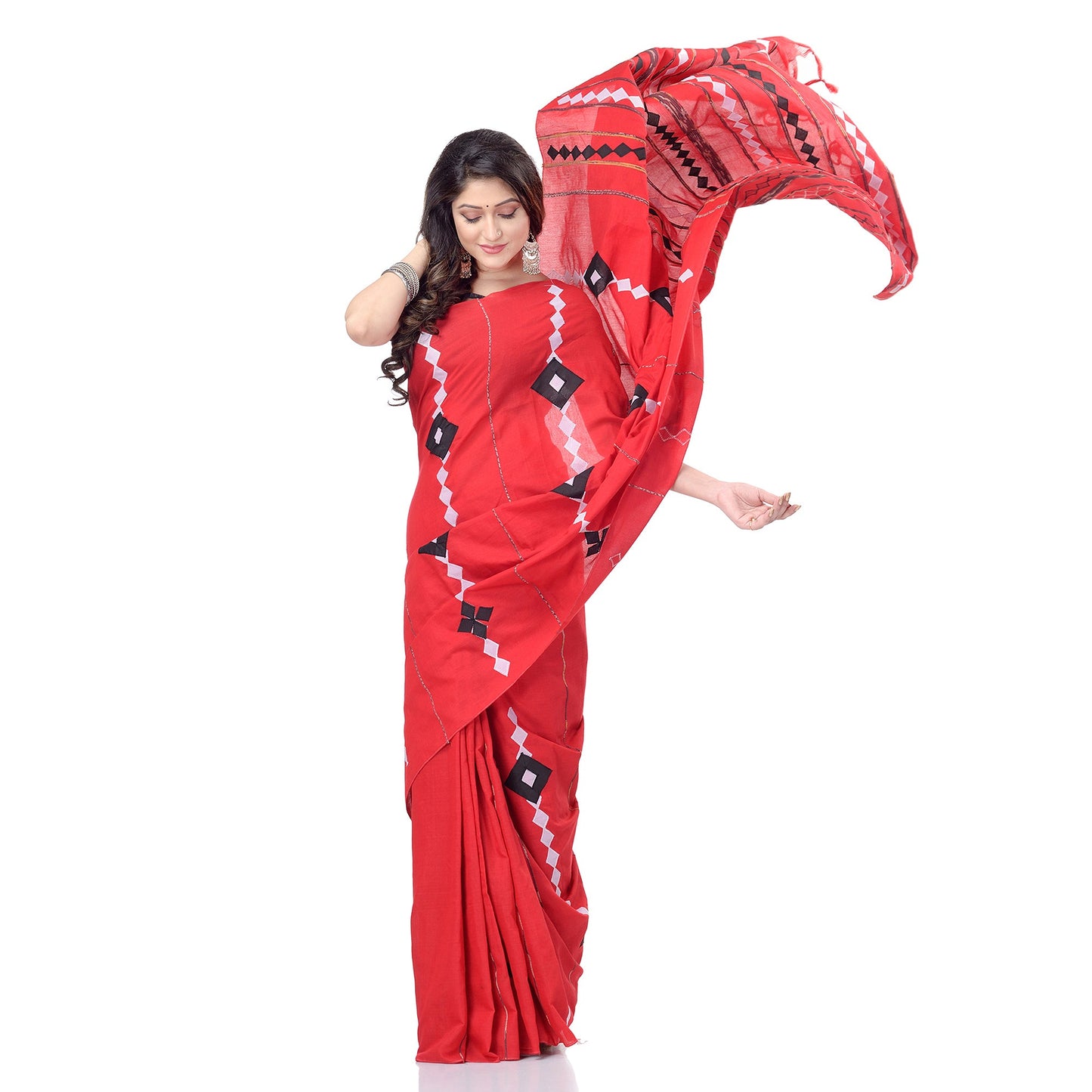 Women's Handspun Cotton Red Handloom Applique Saree