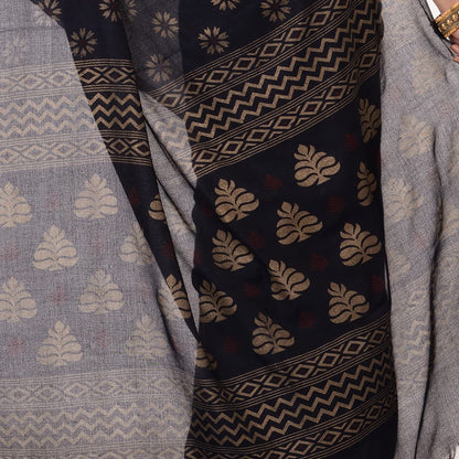 Women's Handspun Cotton Black Handloom Print Saree