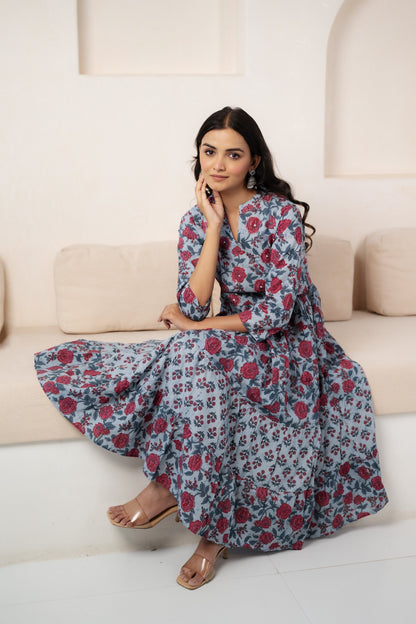 Womenâ€™s Blue Floral Print Midi Dress by Myshka