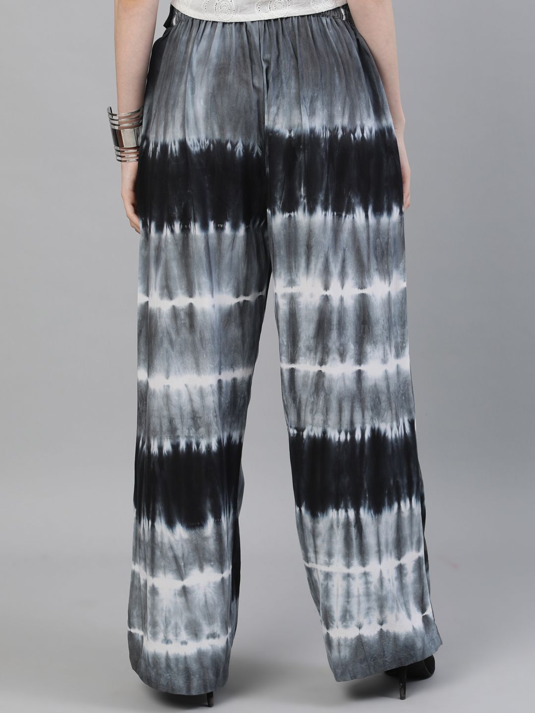 COLOR_Grey