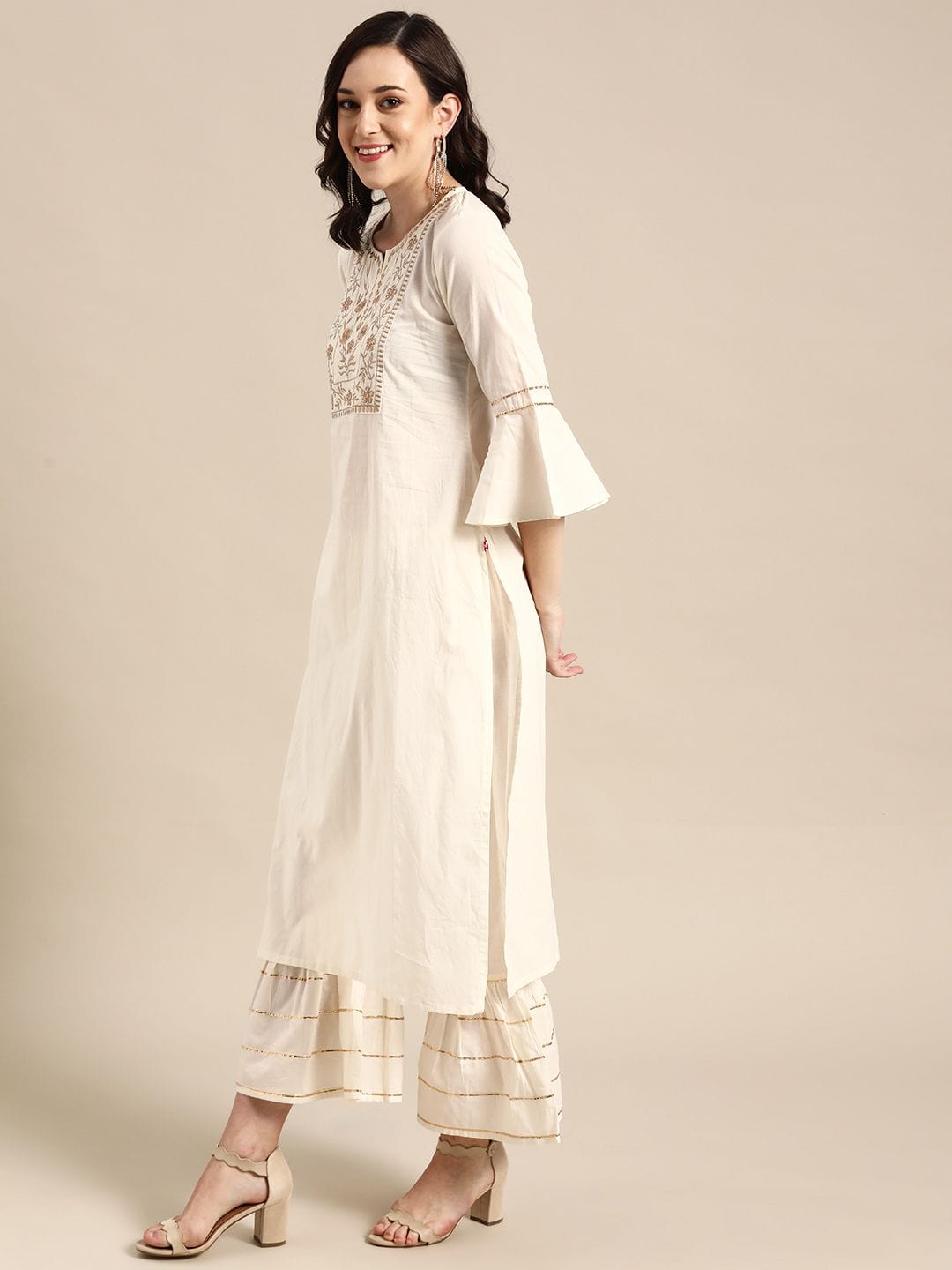 Women's Off-White Embroidered Kurta With Palazzos