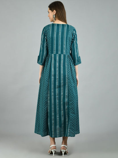 Women's Green Cotton Printed 3/4 Sleeve Round Neck Casual Dress