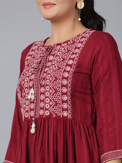 Color_Maroon
