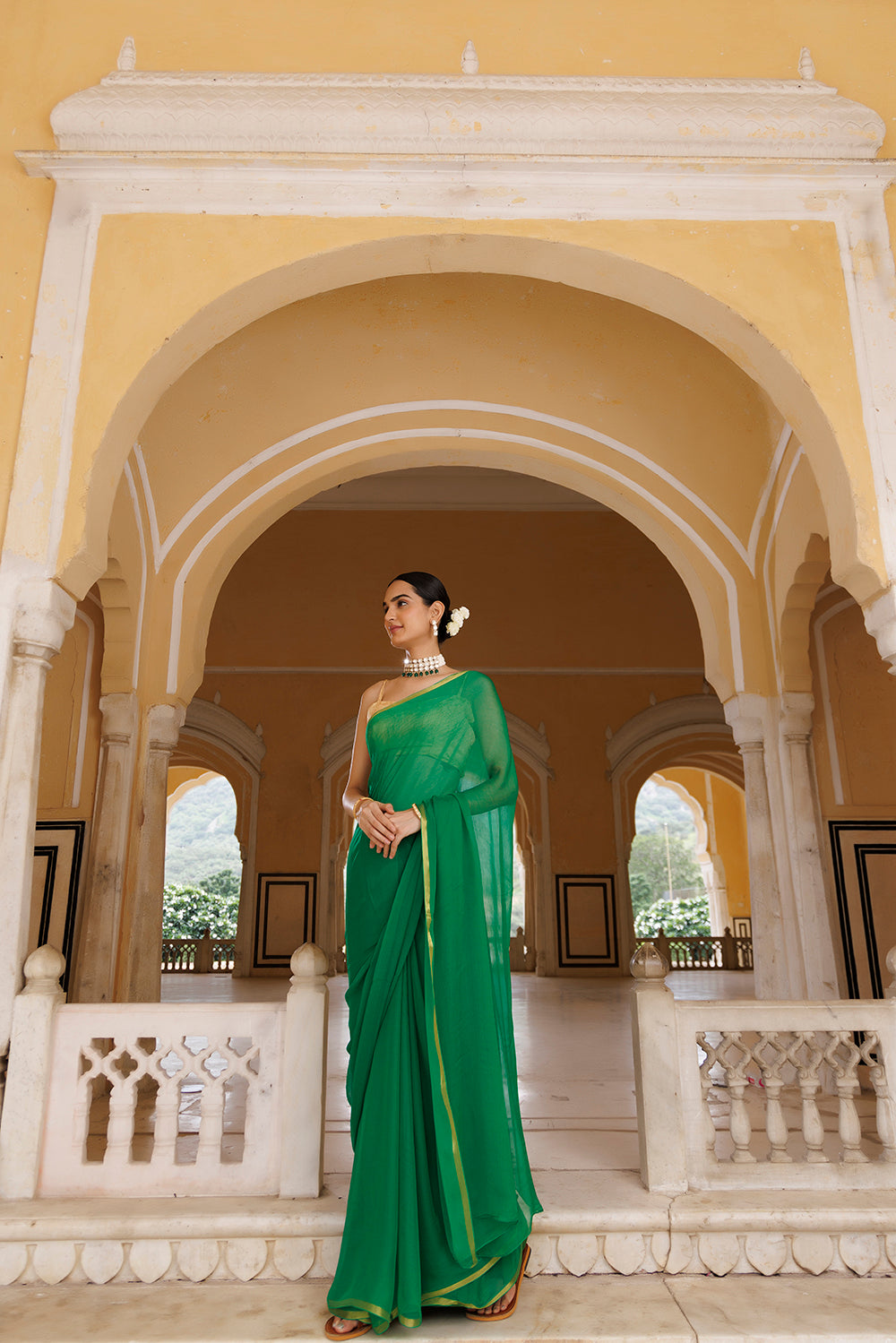 Women's Green Hand Dyed Chiffon Saree With Jacquard Blouse