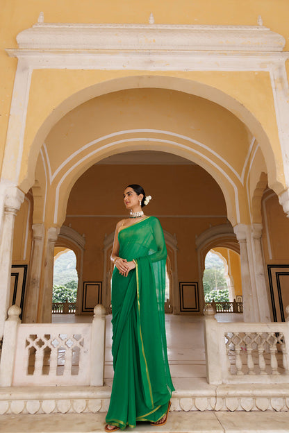 Women's Green Hand Dyed Chiffon Saree With Jacquard Blouse