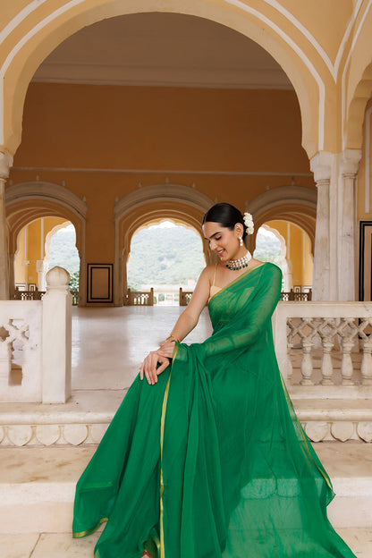 Women's Green Hand Dyed Chiffon Saree With Jacquard Blouse