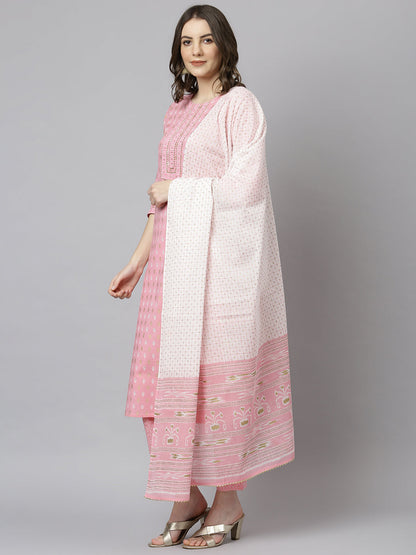 Color_Pink