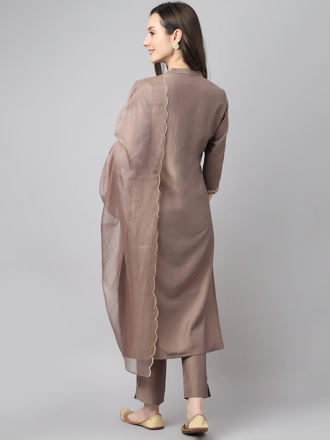 Color_Brown