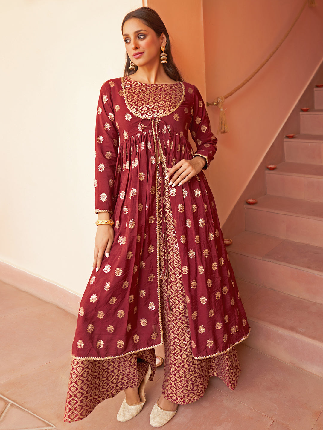 Color_Maroon