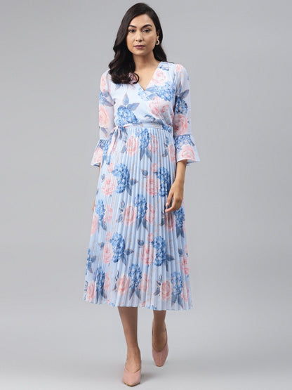 Women's Light Blue Floral Pleated Midi Dress