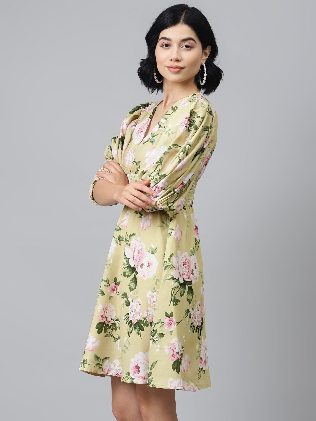 Women's Mint Green Floral Puff Sleeve Smocked Dress