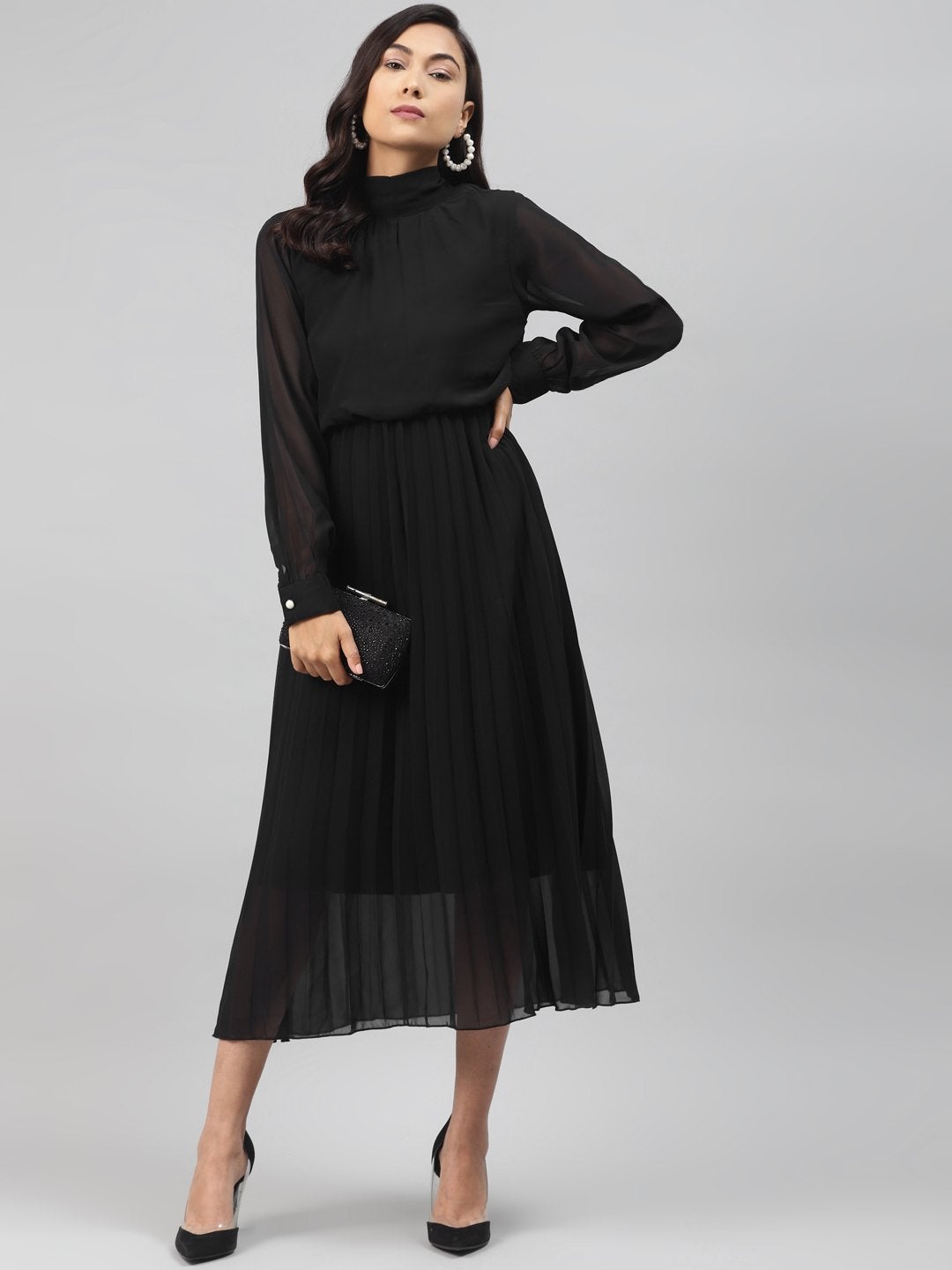 Women's Black Neck Tie-Up Pleated Dress