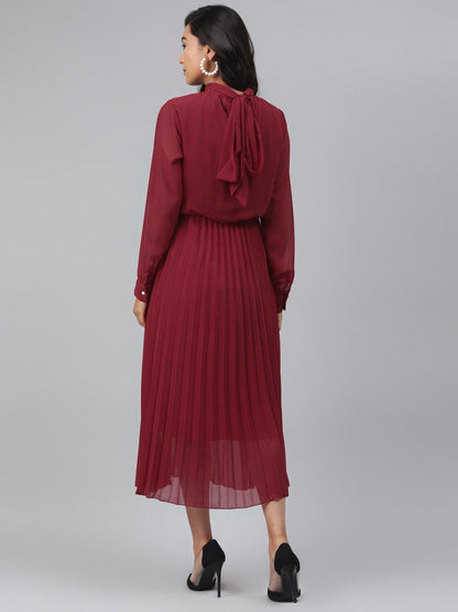 Women's Maroon Neck Tie-Up Pleated Dress