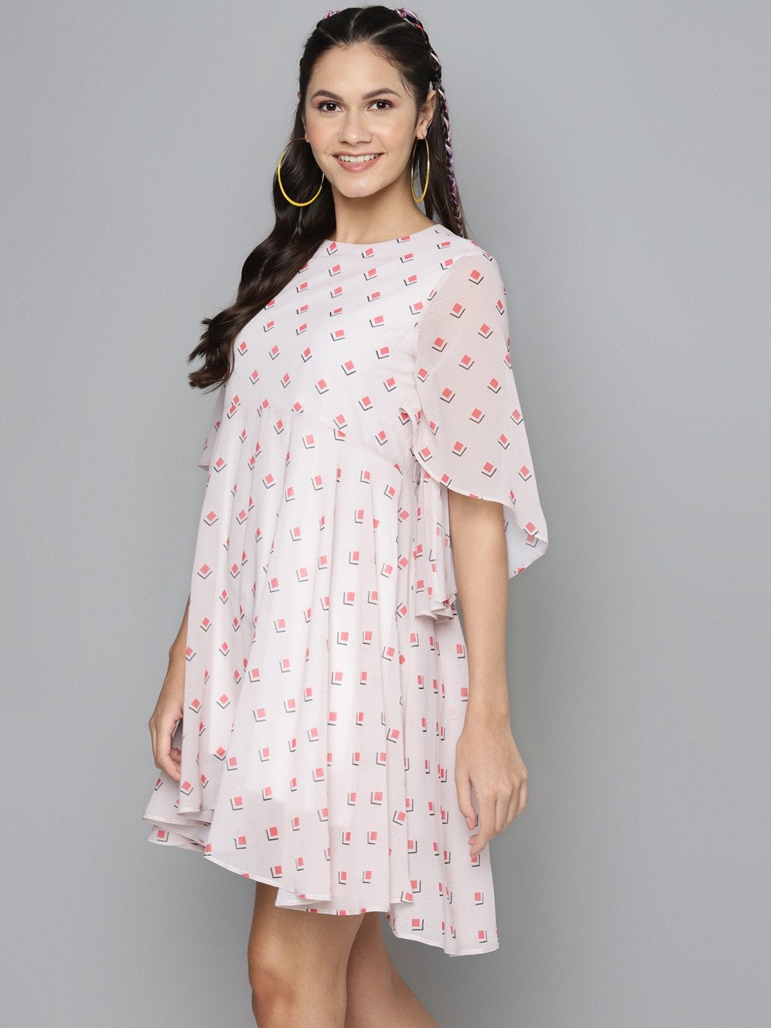 Women's Beige Diamond Geo Print Flared Cape Dress