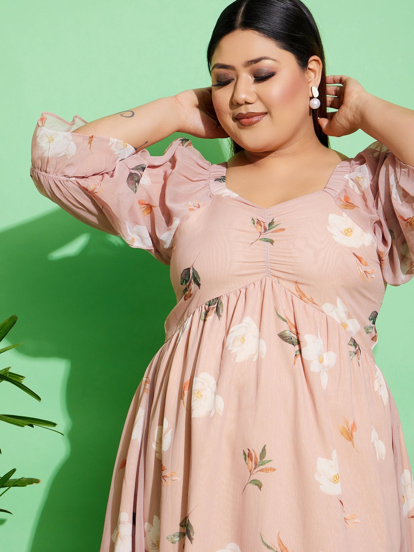 Women's Beige Floral Chiffon Back Detail Skater Dress