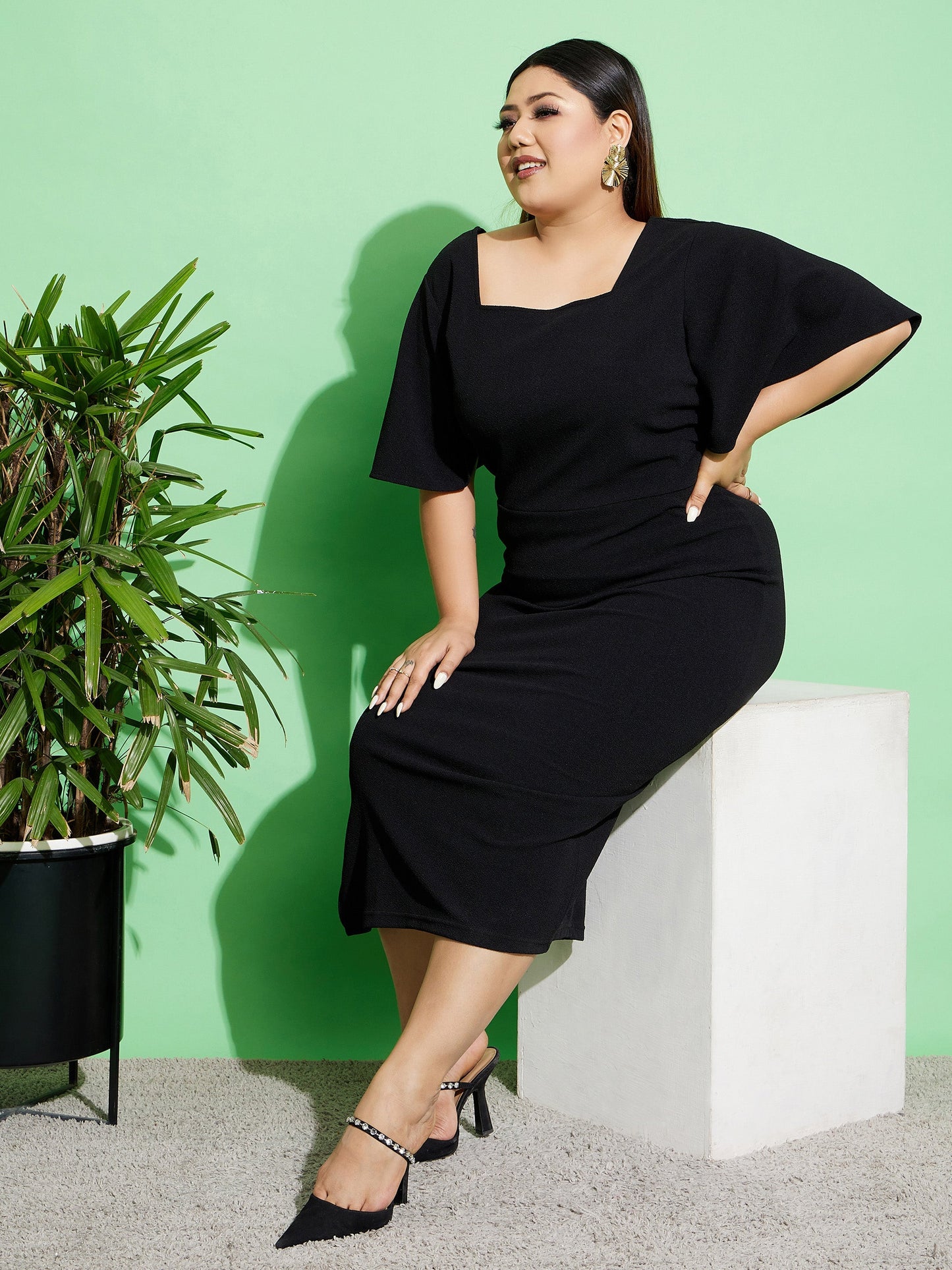 Women's Black Butterfly Sleeve Bodycon Ankle Dress