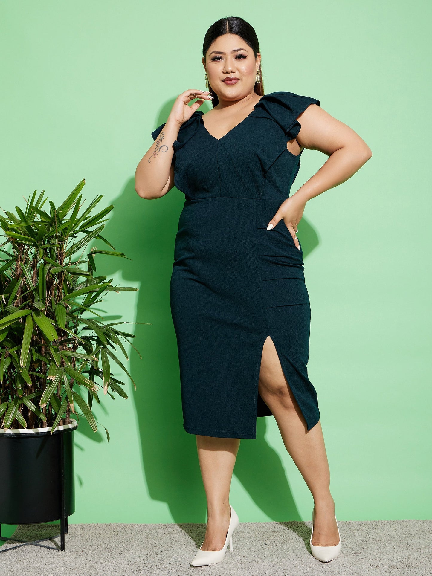 Women's Emerald Green Ruffled Body Slit Bodycon Midi Dress