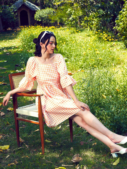 Women's Peach Check Puff Sleeves Mini Dress